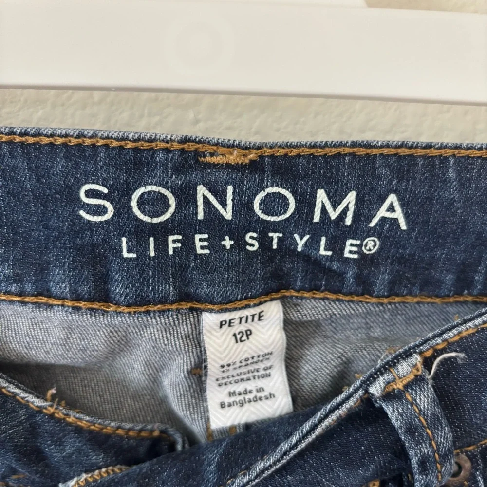 Sonoma Women's Blue Petite Jeans size 12P - Picture 2 of 3